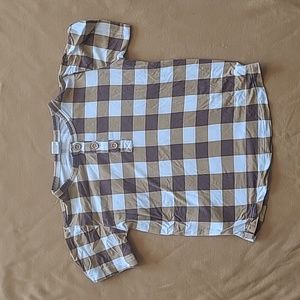 Kate Quinn Henley Tee